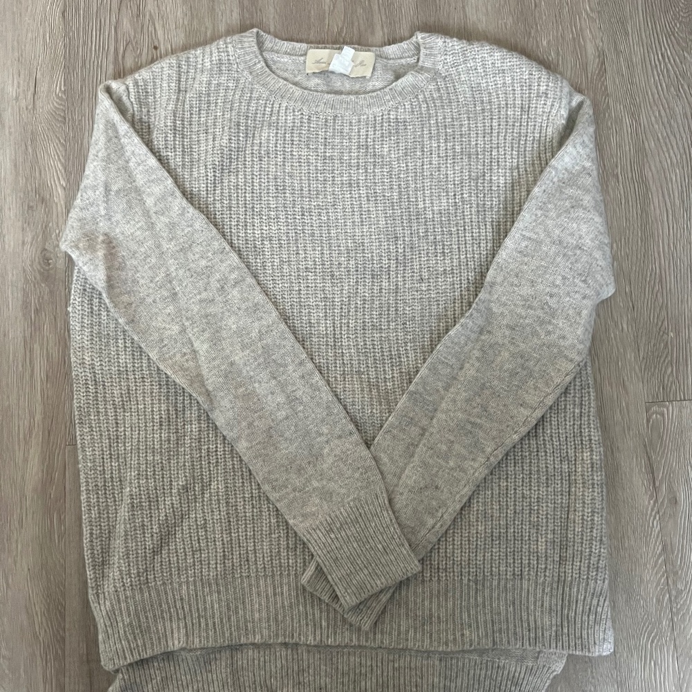 Ami Dans La Rue Knit Sweater Small